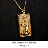 Médaillon Tarot plaqué or et véritable zircon